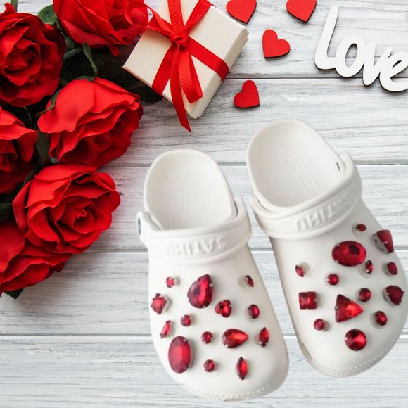 Ruby Red Glass Rhinestone Shoe Charms - Picture 3 of 10